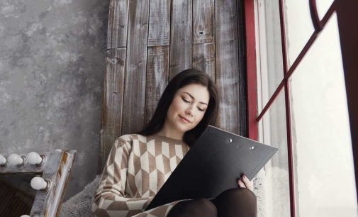 Tháng Năm ngày dài đêm ngắn