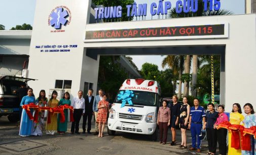 AmCham Việt Nam và Công ty Intel Products Việt Nam trao tặng xe cứu thương cho Trung tâm Cấp cứu 115 TP.HCM