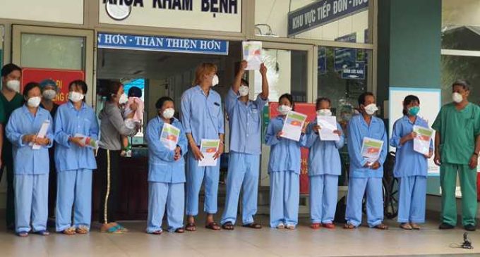 Sáng 13-8-2020, Việt Nam công bố thêm 3 ca nhiễm SARS-CoV-2 mới, thêm 1 bệnh nhân COVID-19 qua đời