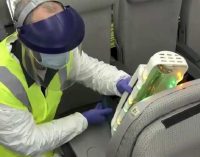 Boeing dùng tia cực tím UV để khử khuẩn cho máy bay