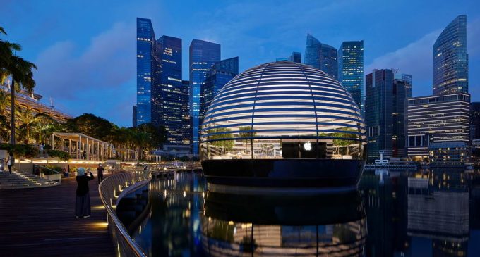 Apple khai trương cửa hàng Apple Marina Bay Sands tại Singapore