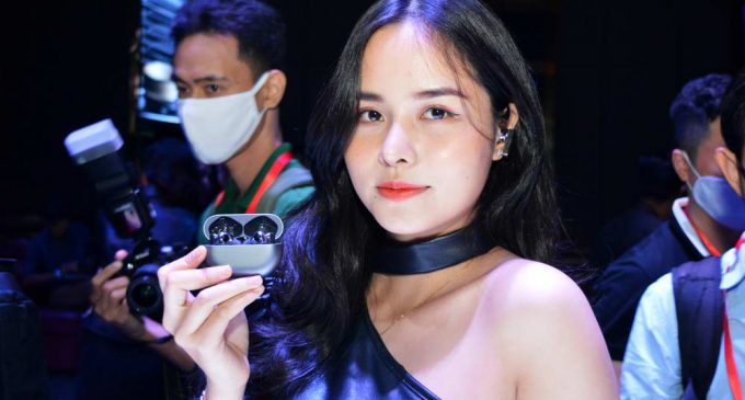 Ra mắt tai nghe không dây chống ồn chủ động thông minh Huawei FreeBuds Pro tại Việt Nam