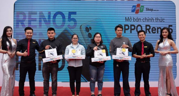 FPT Shop lập kỷ lục mới về lượng đặt trước OPPO Reno5
