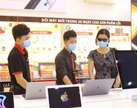 Laptop tại FPT Shop được giảm giá đến 3 triệu đồng