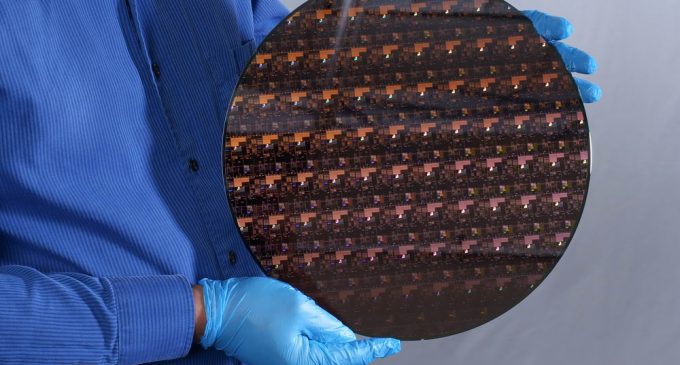 IBM công bố công nghệ chip xử lý nhỏ nhất 2 nanometer đầu tiên trên thế giới