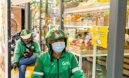 Grab Việt Nam tặng 50.000 gói bảo hiểm hỗ trợ đối tác tài xế trong mùa dịch COVID-19