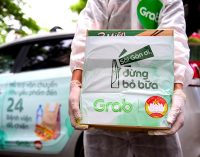 Tài xế GrabCar tình nguyện vận chuyển nhu yếu phẩm đến 24 bệnh viện điều trị COVID-19 tại TP.HCM