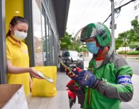 Grab hỗ trợ chi phí xét nghiệm COVID-19 cho đối tác tài xế shipper tại TP.HCM