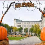 Halloween, sợ thì vẫn sợ mà vui thì cứ vui…