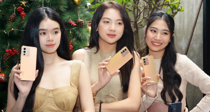 Smartphone vivo V23 5G ra mắt tại Việt Nam với camera selfie  kép 50MP
