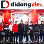 Di Động Việt tặng quà cho đội tuyển bóng đá nữ Việt Nam