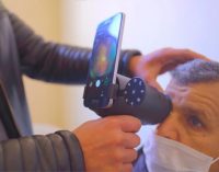 Camera chụp võng mạc Samsung EYELIKE tận dụng smartphone Galaxy cũ