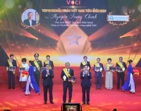 Chủ tịch Tập đoàn CMC được trao tặng danh hiệu “Top 10 Doanh nhân Việt Nam Tiêu biểu 2022”