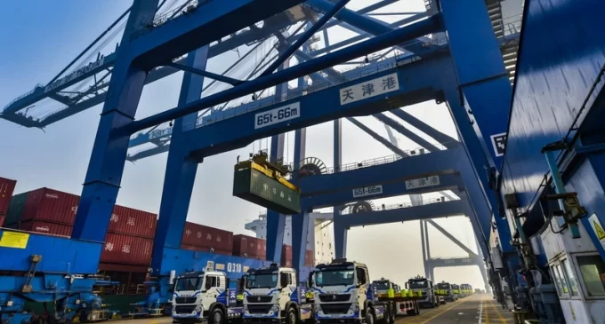 Huawei hỗ trợ Cảng Thiên Tân xây dựng mô hình cảng xanh thông minh