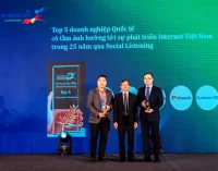 Huawei nhận giải thưởng Top 5 Doanh nghiệp Quốc tế có tầm ảnh hưởng tới sự phát triển Internet Việt Nam