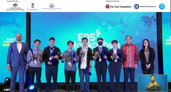 Cuộc thi lập trình Đông Á EAS Hackathon về ngăn chặn rác thải nhựa trên biển bằng ứng dụng công nghệ
