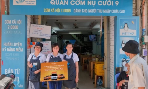 Lalamove Việt Nam cùng Quỹ Bông Sen hỗ trợ các quán cơm xã hội Yên vui & Nụ cười