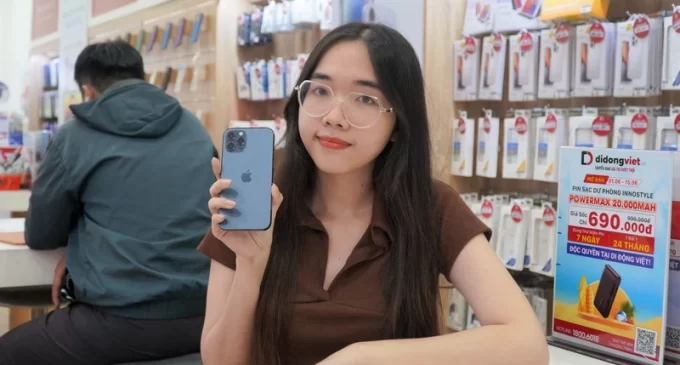 Thị trường di động Việt sau gần 2 tháng “chiến giá”