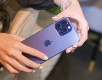 Smartphone iPhone 14 Pro Max lại lập đáy mới, chỉ còn từ 25,79 triệu đồng