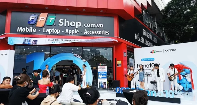 FPT Shop mở bán OPPO Reno10 5G 256GB với nhiều quà tặng giá trị