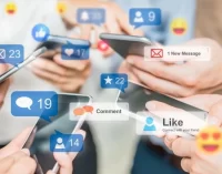 Chơi mạng xã hội – văn hóa và trách nhiệm