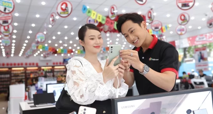 FPT Shop mở chương trình săn sale cuối năm với ưu đãi đến 70% giá