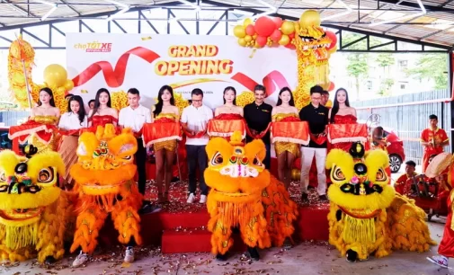 Chợ Tốt Xe mở rộng cửa hàng Official Mall bán xe ô tô đã qua sử dụng