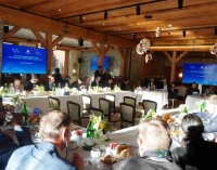 CMC công bố sáng kiến AI.X và C.OpenAI tại Diễn đàn WEF 2025 ở Davos với mô hình AI City cho TP.HCM