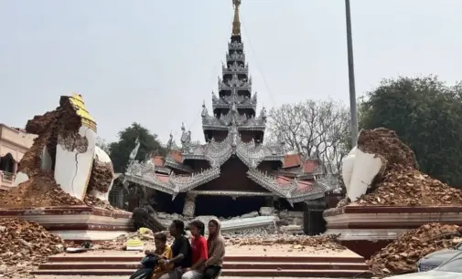 Myanmar tang thương sau động đất