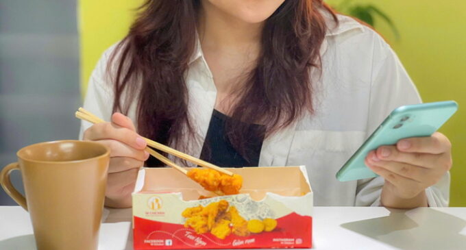 GrabFood ra mắt bộ sưu tập Một người ăn với giá 39.000 đồng cho người ăn một mình