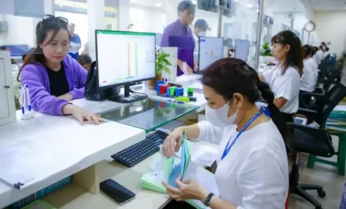 Quản lý bằng cơ sở dữ liệu