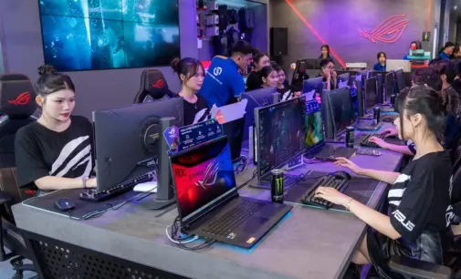 ASUS ROG khai trương cửa hàng chuyên game ROG Exclusive Store đầu tiên tại Việt Nam