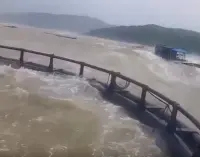 Thông tin phòng, chống bão phải kịp thời tới người dân