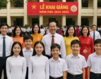 Từ “Cháu tôi đi học” nhớ lại “Tôi đi học”