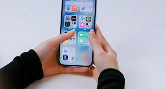 Smartphone iPhone cũ sale ngày đôi 9.9 tại Viện Di Động