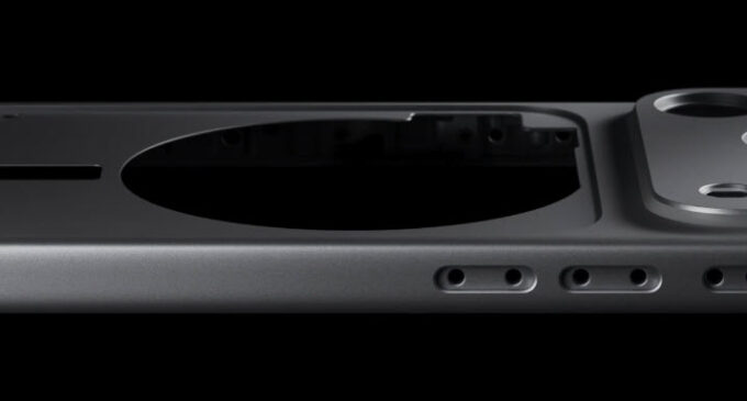 Vì sao bộ đôi iPhone 17 Pro/Pro Max dùng vật liệu hợp kim nhôm thay cho titan?