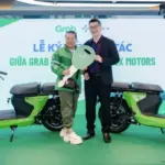 Grab Việt Nam và Selex Motors hợp tác giúp tài xế công nghệ chuyển sang xe máy điện