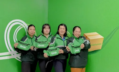Grab tặng hơn 40.000 đồng phục mới cho đối tác tài xế tại Việt Nam
