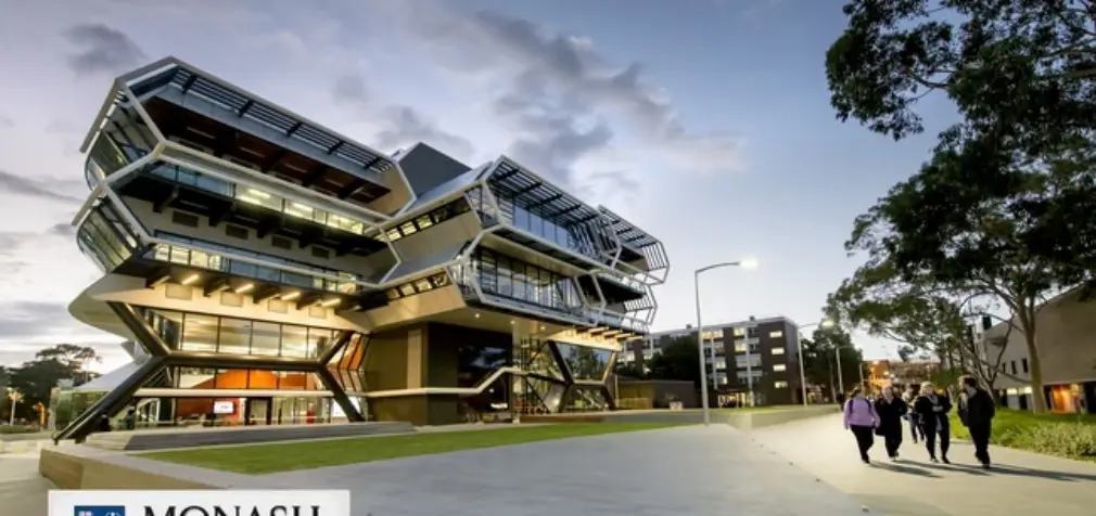 Sinh viên Việt Nam đầu tiên giành được học bổng ASEAN của Đại học Monash