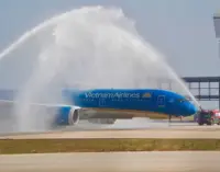 Sân bay quốc tế Long Thành LTH đón chuyến bay chở khách đầu tiên