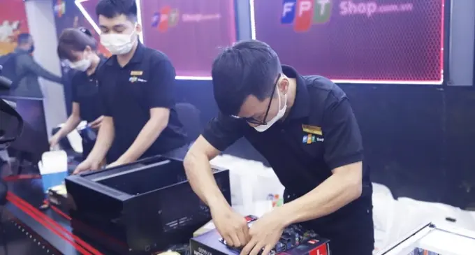 FPT Shop đạt tiêu chuẩn quốc tế ISO 9001:2015 cho việc lắp ráp PC E-Power tại Việt Nam