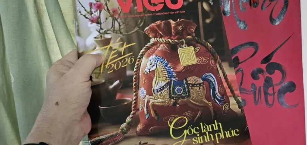 Giai phẩm Xuân Bính Thìn 2026 của Nông Thôn Việt