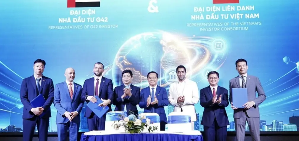Tập đoàn FPT, Việt Thái Group và G42 hợp tác đầu tư 1 tỷ USD phát triển hạ tầng AI và điện toán đám mây tại Việt Nam