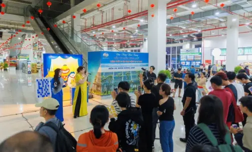 Việc Làm Tốt triển khai “Hò Lô Tô Việc làm” tại 2 bến xe lớn TP.HCM mang lại cơ hội việc làm sau Tết