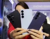 Samsung ra mắt tại Việt Nam dòng smartphone flagship Galaxy S26 Series tích hợp Galaxy AI nâng cấp với màn hình chống nhìn trộm