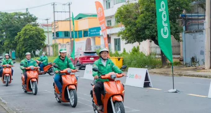 Grab Việt Nam tiếp tục hỗ trợ đối tác tài xế tuần thứ ba liên tiếp trong tình hình biến động giá xăng