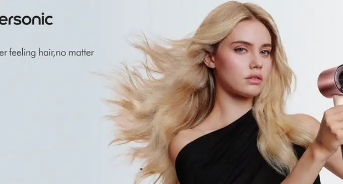 Dyson ra mắt máy sấy tóc du lịch Supersonic Travel nhỏ nhẹ chăm sóc tối ưu mái tóc