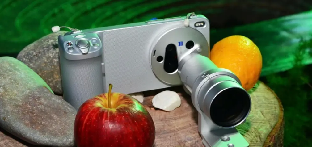 vivo Việt Nam có nhiều ưu đãi mở bán cho smartphone flagship vivo X300 Ultra trang bị ống kính bậc thầy ZEISS
