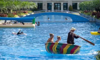 Sheraton Grand Danang có thêm sân chơi pickleball và hoạt động thuyền thúng xoay phục vụ du khách
