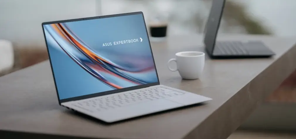 ASUS ra mắt tại Việt Nam laptop doanh nghiệp cao cấp ASUS ExpertBook Ultra gọn nhẹ với sức mạnh Copilot+ PC